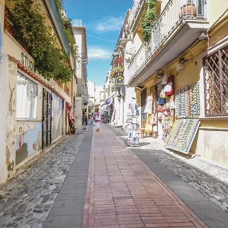 Apt, Riviera Blu Appartamento